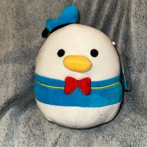 Donald Duck Squishmallow NWT